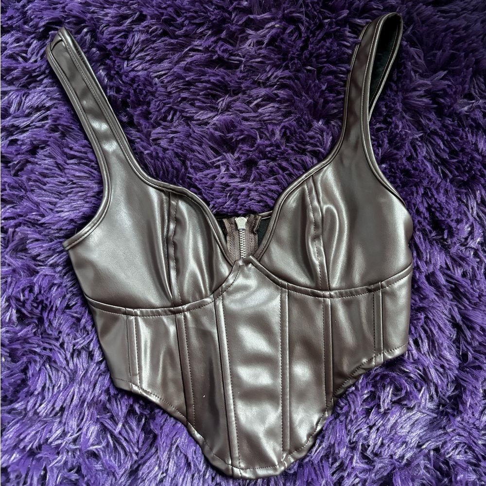 MISGUIDED BROWN CORSET